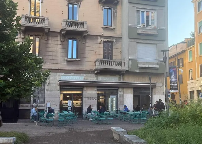 Modern Flat Near Fondazione Prada Ferienhaus Mailand