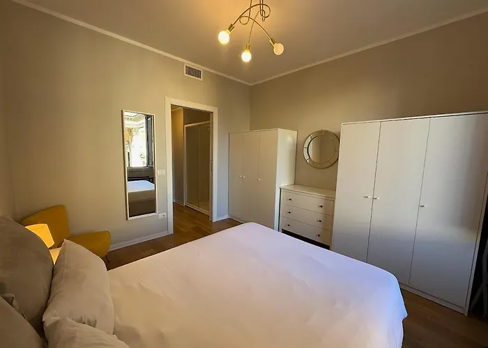 Modern Flat Near Fondazione Prada Ferienhaus Mailand